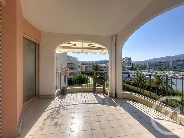 Appartement F2 à vendre - 2 pièces - 42.9 m2 - MANDELIEU LA NAPOULE - 06 - PROVENCE-ALPES-COTE-D-AZUR - Century 21 Azurim