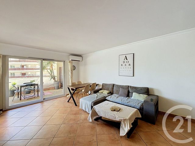 Appartement F3 à vendre - 3 pièces - 67.31 m2 - MANDELIEU LA NAPOULE - 06 - PROVENCE-ALPES-COTE-D-AZUR - Century 21 Azurim