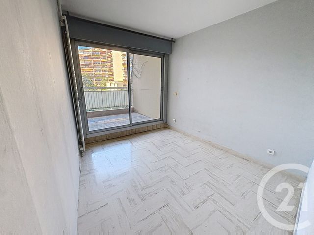 Appartement F2 à vendre - 2 pièces - 33.0 m2 - MANDELIEU LA NAPOULE - 06 - PROVENCE-ALPES-COTE-D-AZUR - Century 21 Azurim