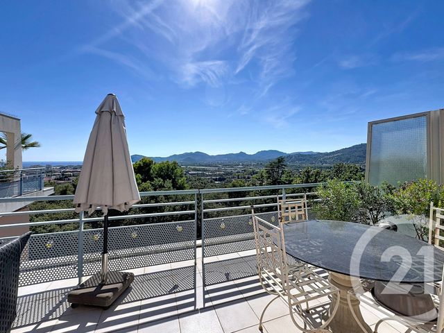 Appartement F5 à vendre - 5 pièces - 122.34 m2 - 06 - PROVENCE-ALPES-COTE-D-AZUR - Century 21 Azurim