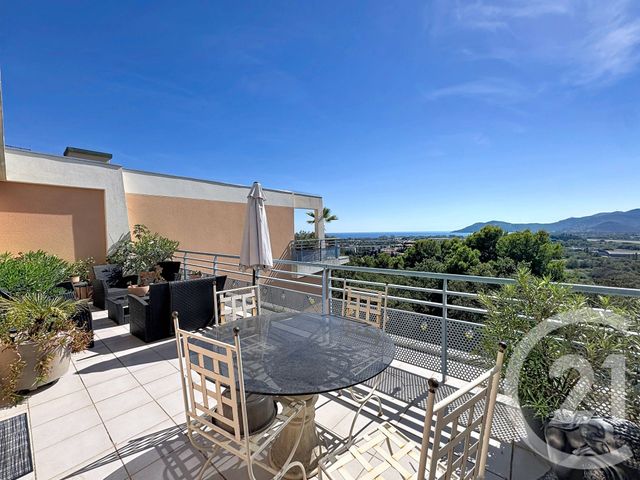Appartement F5 à vendre - 5 pièces - 122.34 m2 - 06 - PROVENCE-ALPES-COTE-D-AZUR - Century 21 Azurim