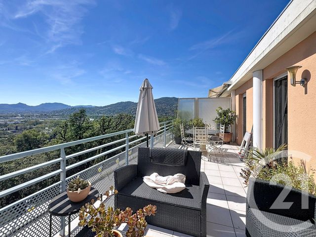 Appartement F5 à vendre - 5 pièces - 122.34 m2 - 06 - PROVENCE-ALPES-COTE-D-AZUR - Century 21 Azurim