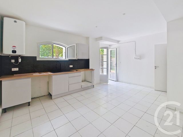 maison à vendre - 19 pièces - 520.0 m2 - GRIMAUD - 83 - PROVENCE-ALPES-COTE-D-AZUR - Century 21 Azurim