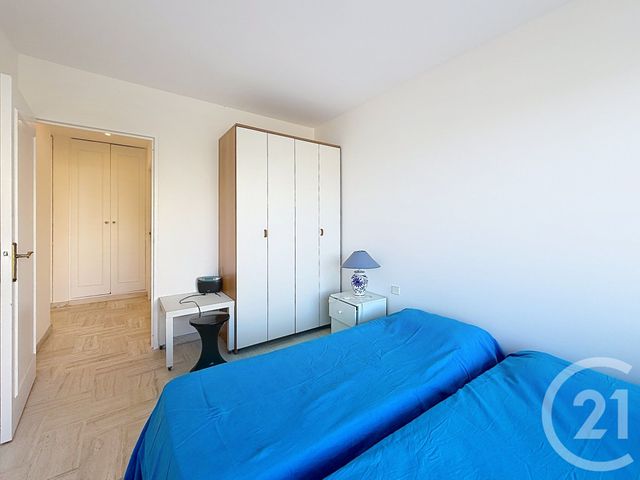 Appartement F5 à vendre - 5 pièces - 101.1 m2 - MANDELIEU LA NAPOULE - 06 - PROVENCE-ALPES-COTE-D-AZUR - Century 21 Azurim
