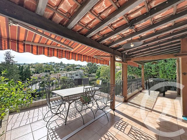 maison à vendre - 5 pièces - 126.84 m2 - MANDELIEU LA NAPOULE - 06 - PROVENCE-ALPES-COTE-D-AZUR - Century 21 Azurim