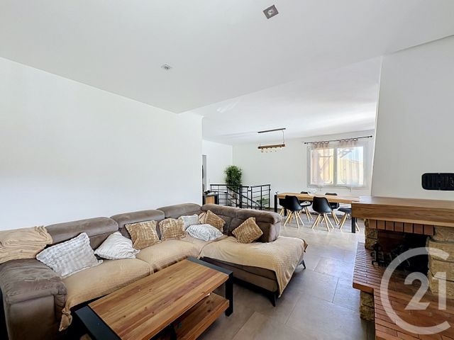 maison à vendre - 5 pièces - 126.84 m2 - MANDELIEU LA NAPOULE - 06 - PROVENCE-ALPES-COTE-D-AZUR - Century 21 Azurim