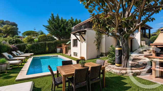 maison à vendre - 5 pièces - 126.84 m2 - MANDELIEU LA NAPOULE - 06 - PROVENCE-ALPES-COTE-D-AZUR - Century 21 Azurim