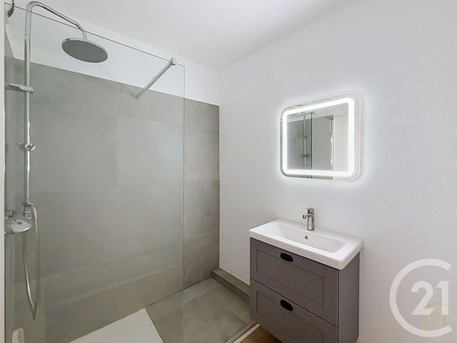 Appartement T2 à vendre - 2 pièces - 50.04 m2 - MANDELIEU LA NAPOULE - 06 - PROVENCE-ALPES-COTE-D-AZUR - Century 21 Azurim