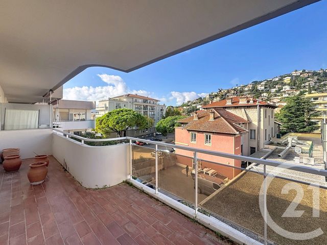 Appartement T3 à vendre - 3 pièces - 68.69 m2 - MANDELIEU LA NAPOULE - 06 - PROVENCE-ALPES-COTE-D-AZUR - Century 21 Azurim