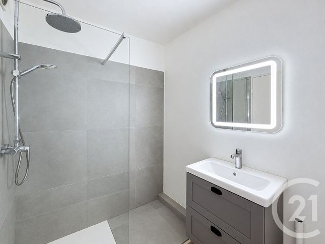 Appartement F2 à vendre - 2 pièces - 50.46 m2 - MANDELIEU LA NAPOULE - 06 - PROVENCE-ALPES-COTE-D-AZUR - Century 21 Azurim