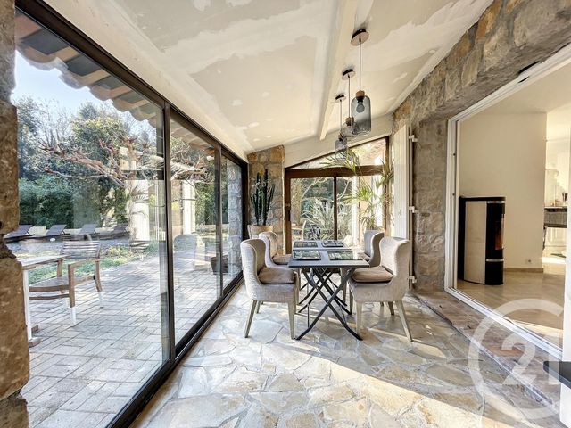 maison à vendre - 4 pièces - 101.34 m2 - MANDELIEU LA NAPOULE - 06 - PROVENCE-ALPES-COTE-D-AZUR - Century 21 Azurim